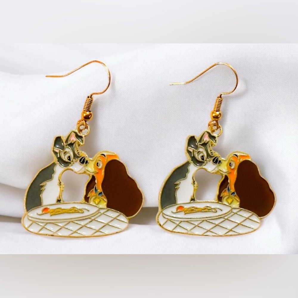 Disney - Lady & The Tramp Eating Spaghetti Dangle Earrings Single Sided NWT